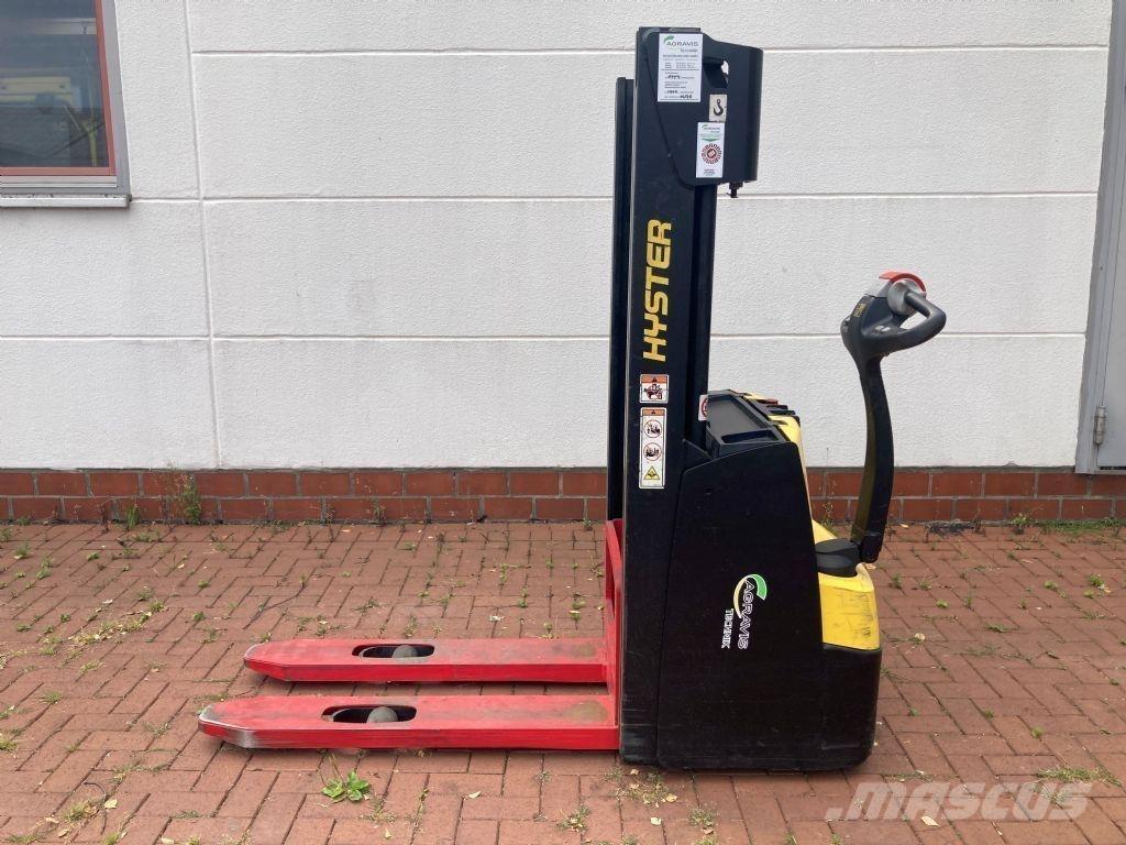 Hyster S 1.0 Transpallet uomo a terra