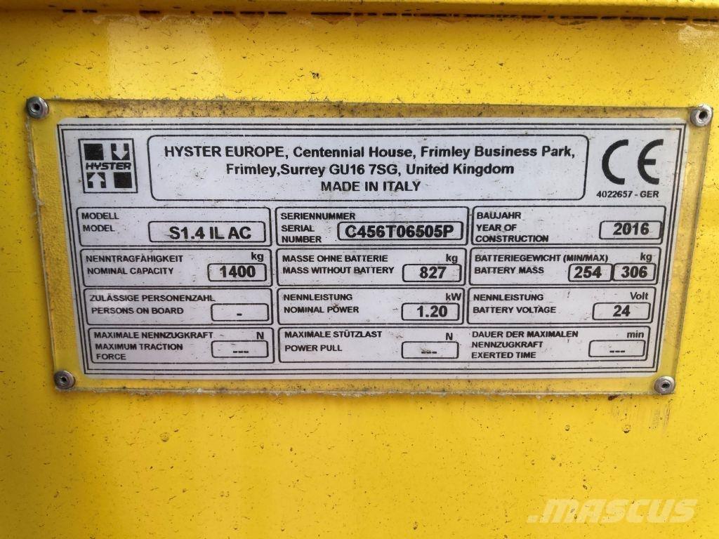 Hyster S 1.4 IL Transpallet uomo a terra
