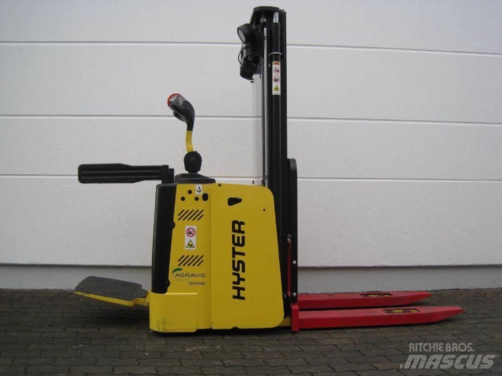 Hyster S 1.5 S Transpallet uomo a terra