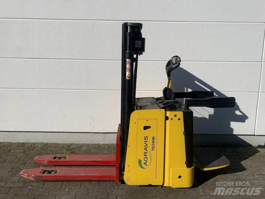Hyster S 1.5S IL Transpallet uomo a terra
