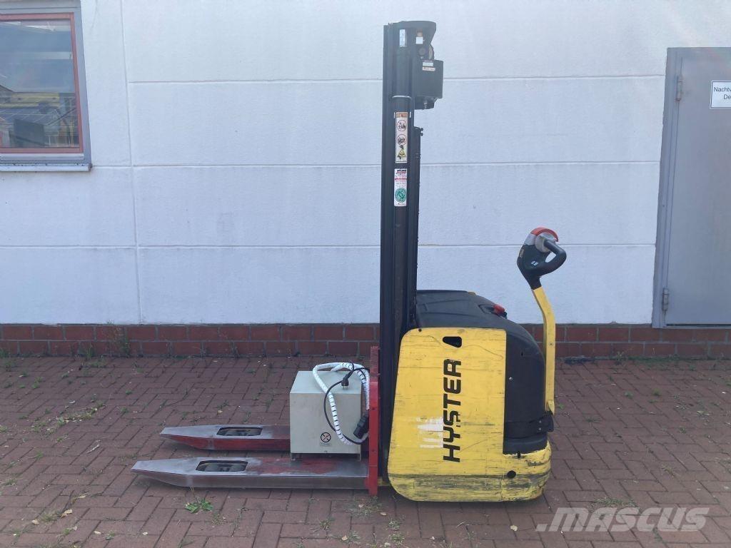 Hyster S 1.6 AC Transpallet uomo a terra