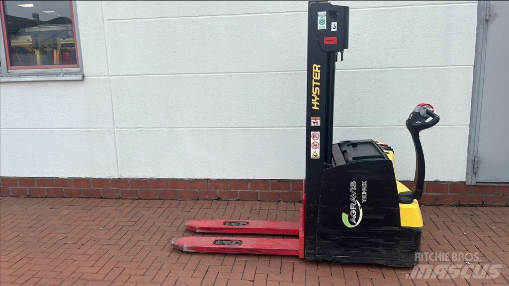 Hyster S1.6IL Transpallet uomo a terra