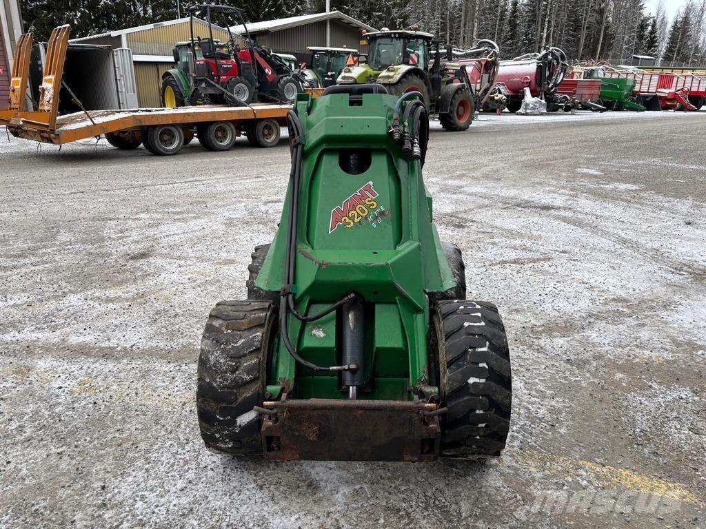 Avant 320 Pale multiuso