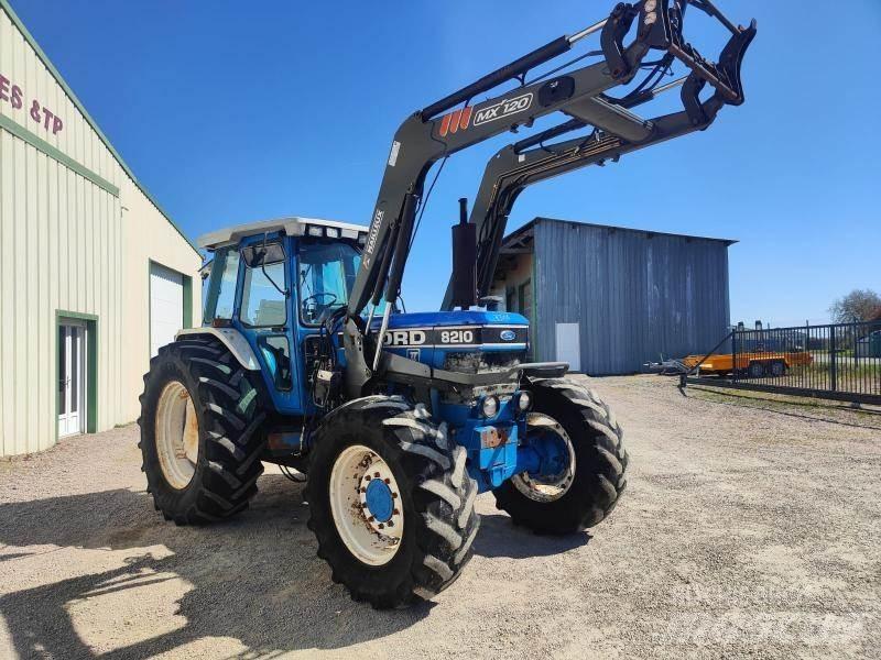 Ford 8210 Trattori
