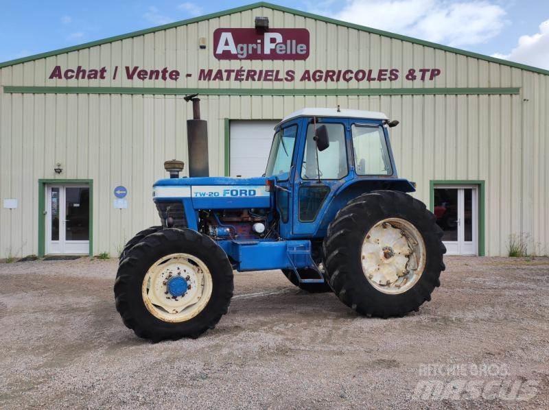 Ford TW20 Trattori