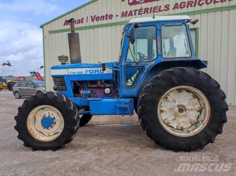 Ford TW20 Trattori