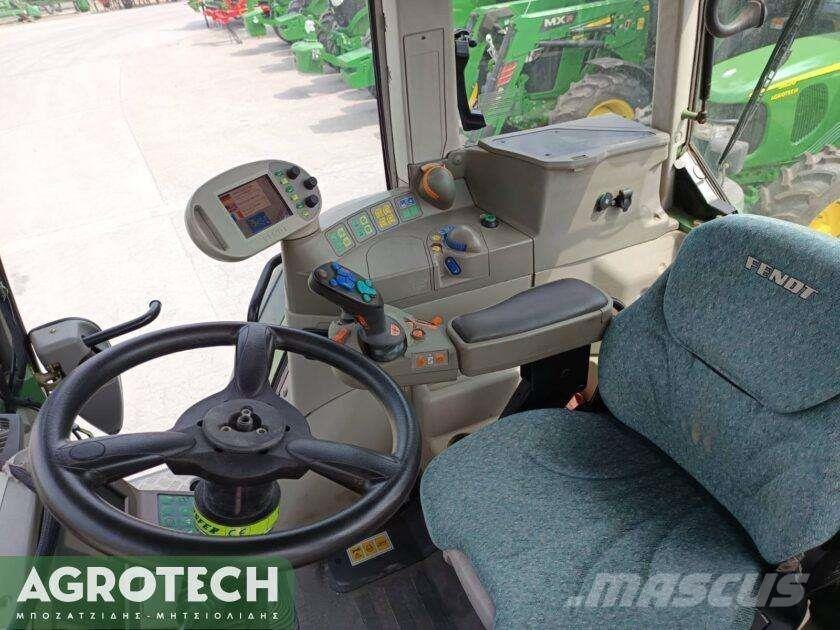 Fendt 820 VARIO Trattori