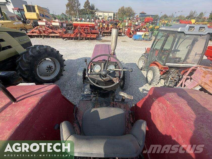 International 724 Trattori