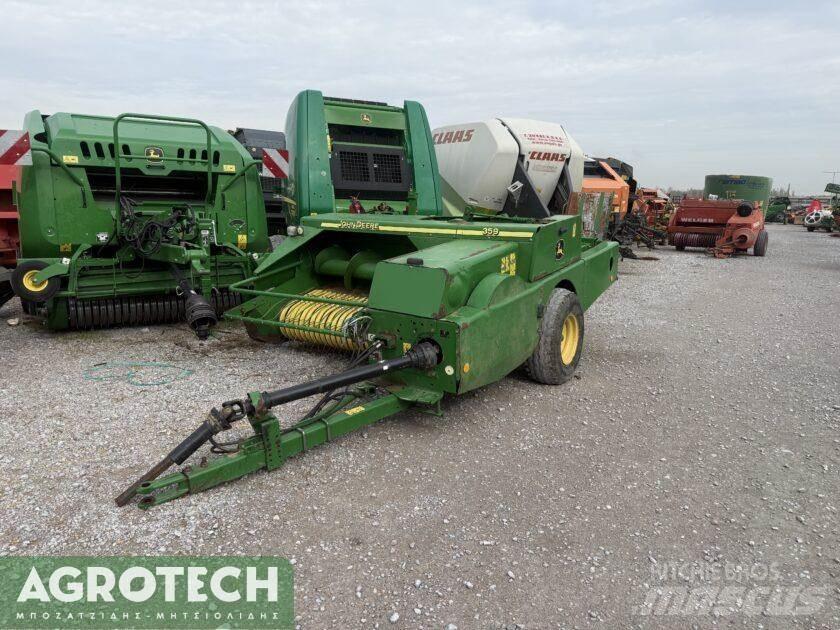 John Deere 359 Trattori