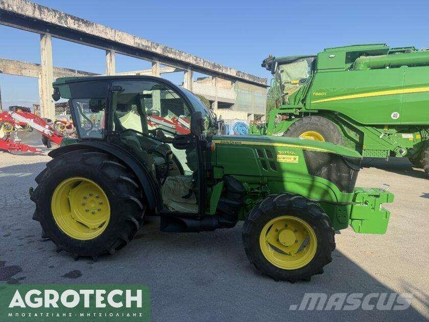 John Deere 5075 GL Trattori