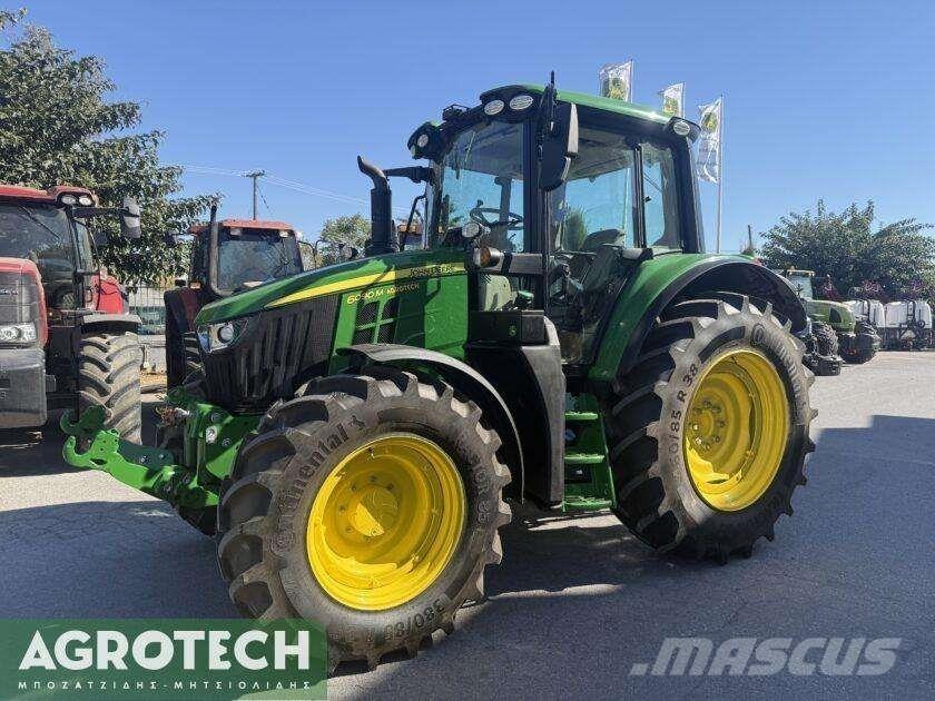 John Deere 6090M Trattori