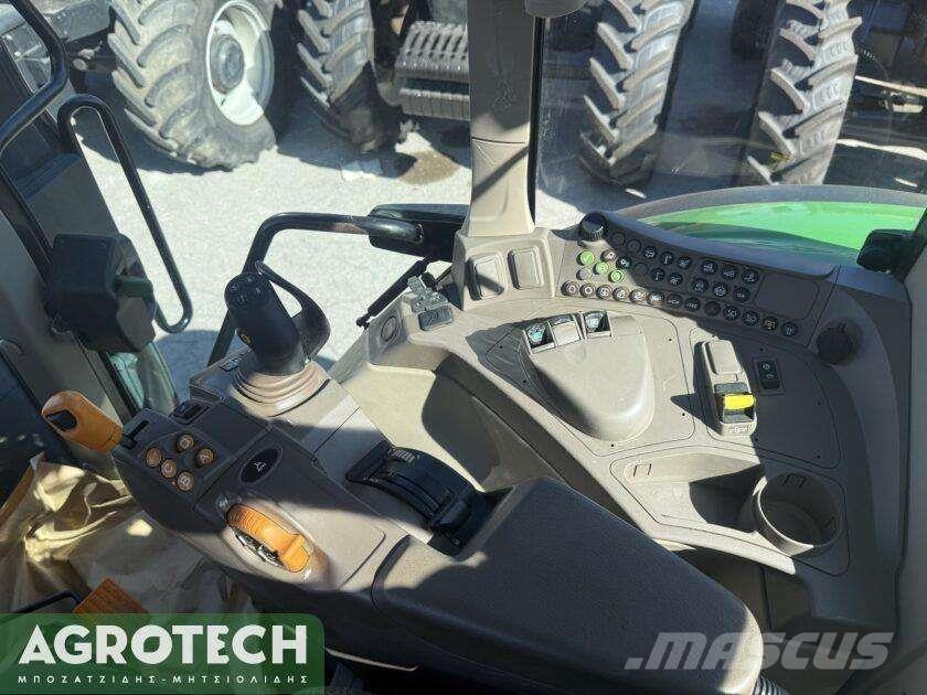 John Deere 6090M Trattori