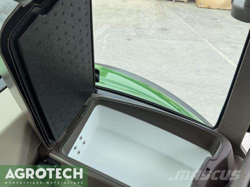 John Deere 6120M Trattori