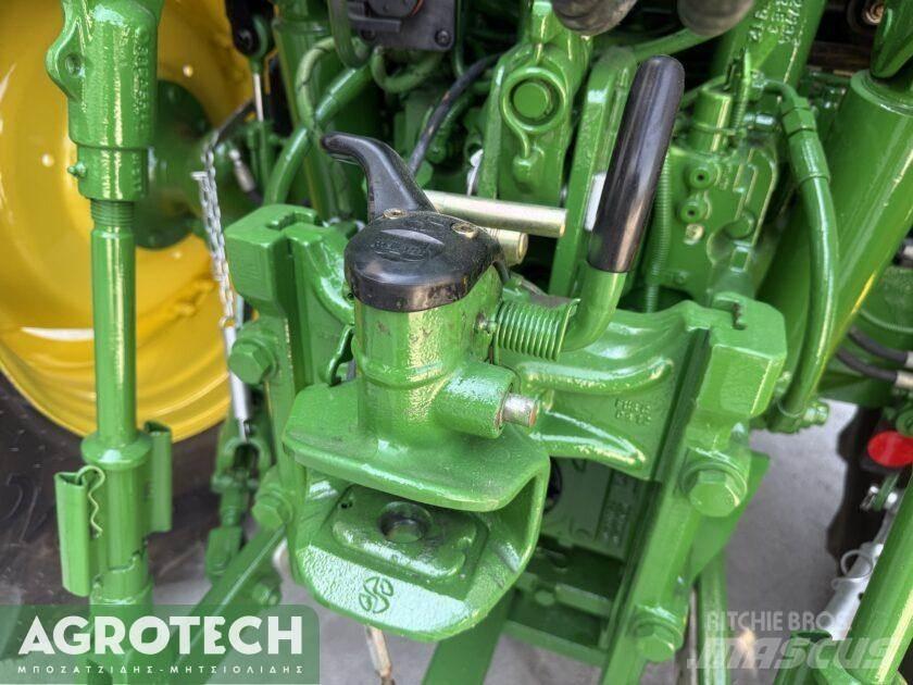 John Deere 6125R Trattori
