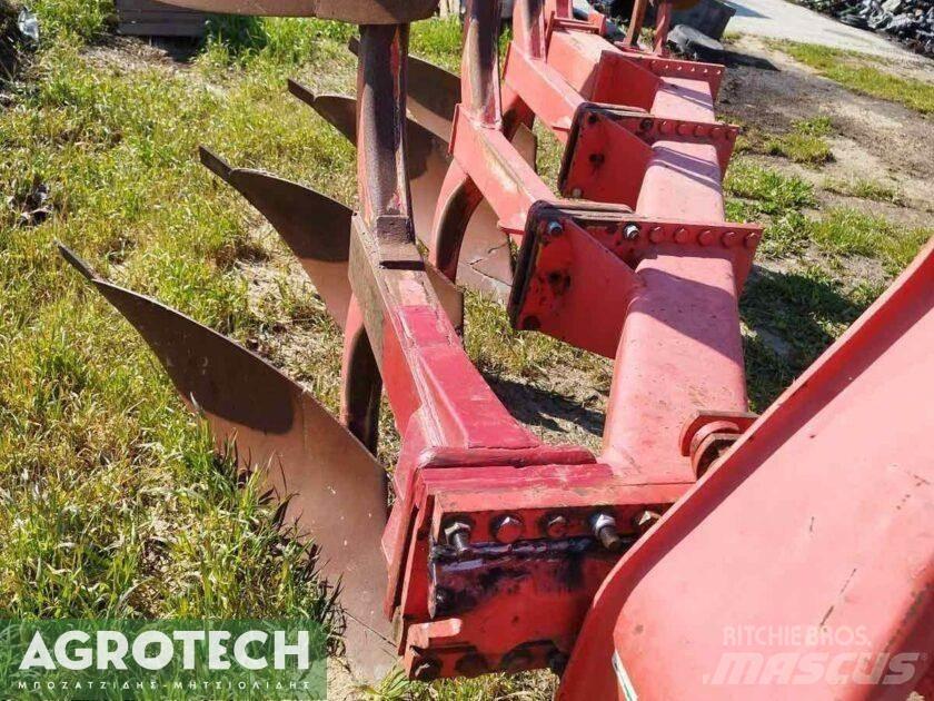 Kverneland 150 B Trattori