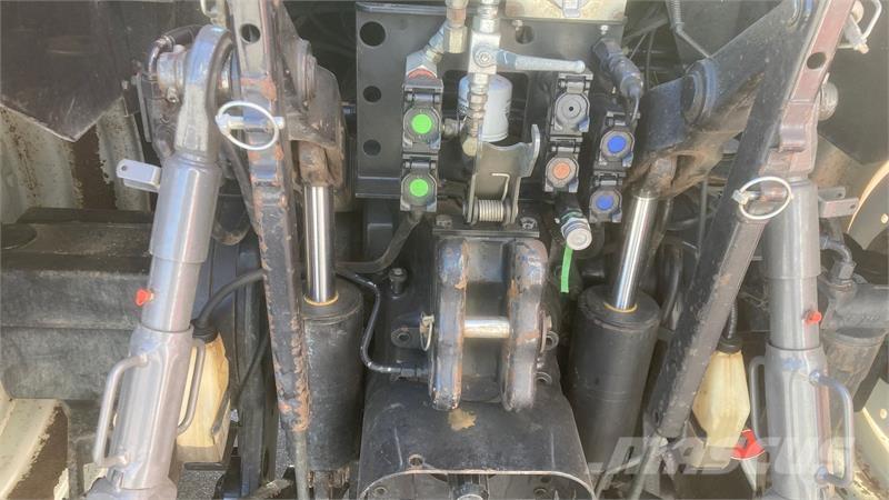 Valtra T130 Trattori