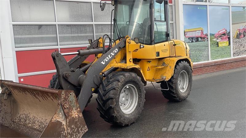Volvo L35B Pale gommate