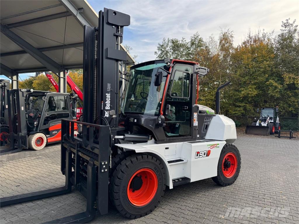 Bobcat D 90 S-9 Carrelli elevatori diesel