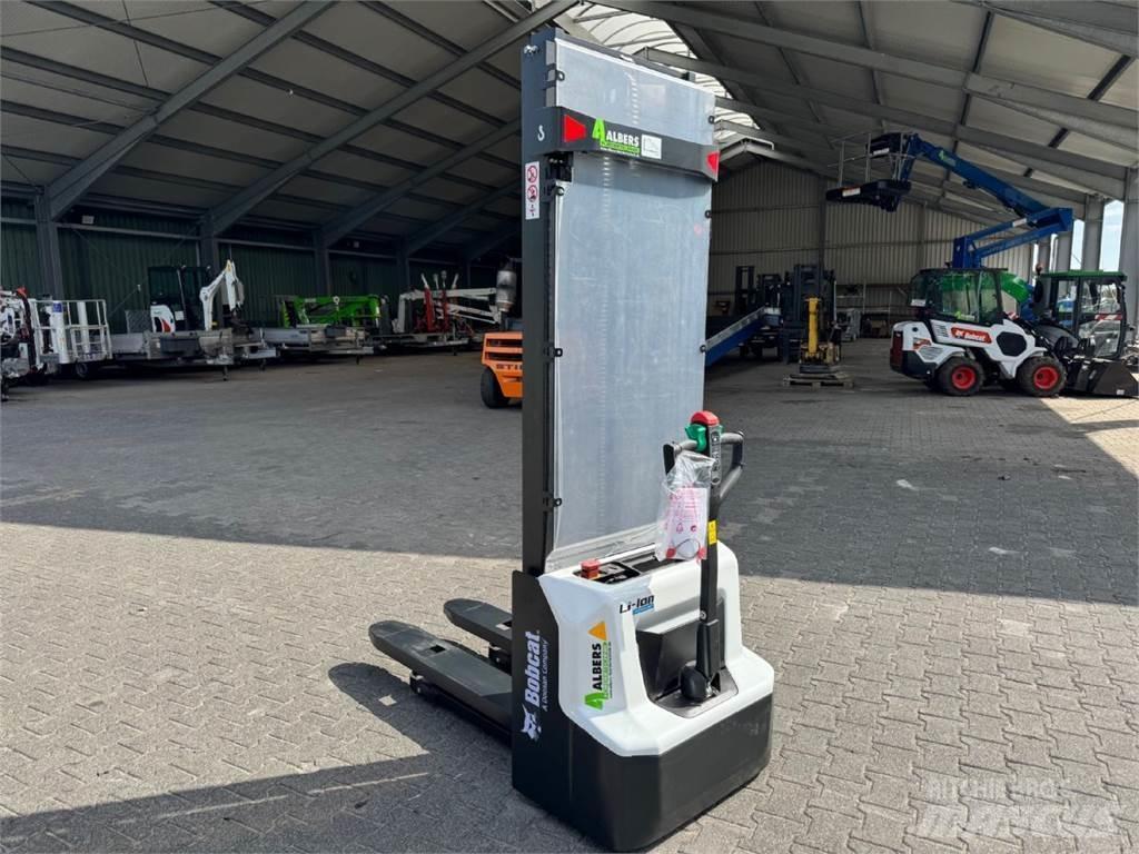 Bobcat LSM 12 N -7 Transpallet uomo a terra