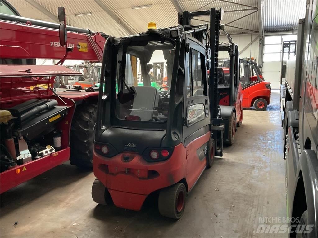 Linde E 30 - 01 Carrelli elevatori elettrici