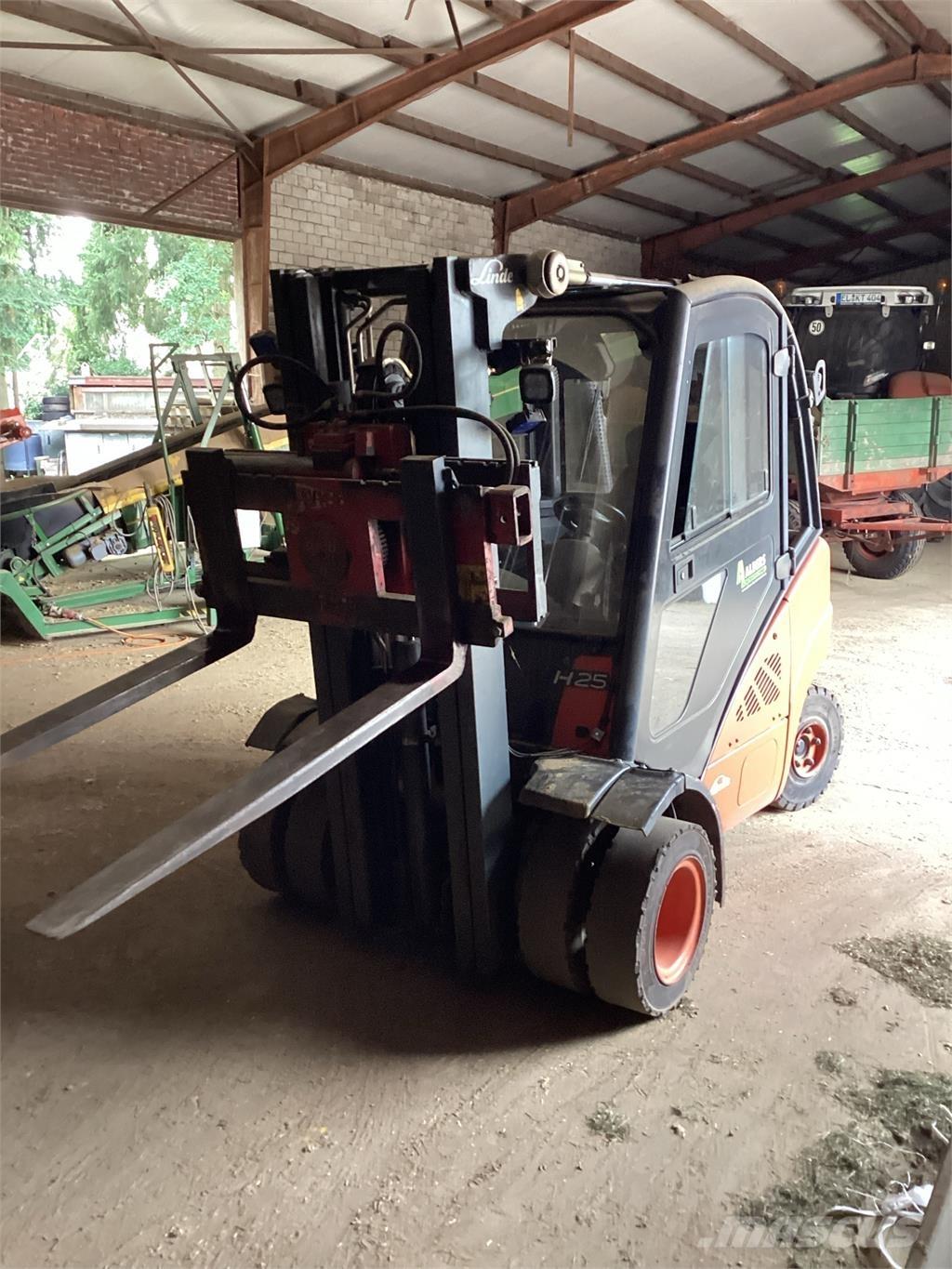 Linde H 25 D 01 Carrelli elevatori diesel