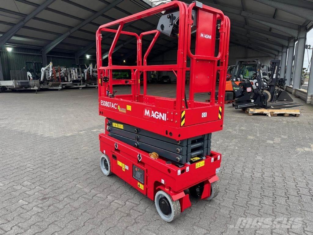 Magni ES 0807 AC + Piattaforme a pantografo