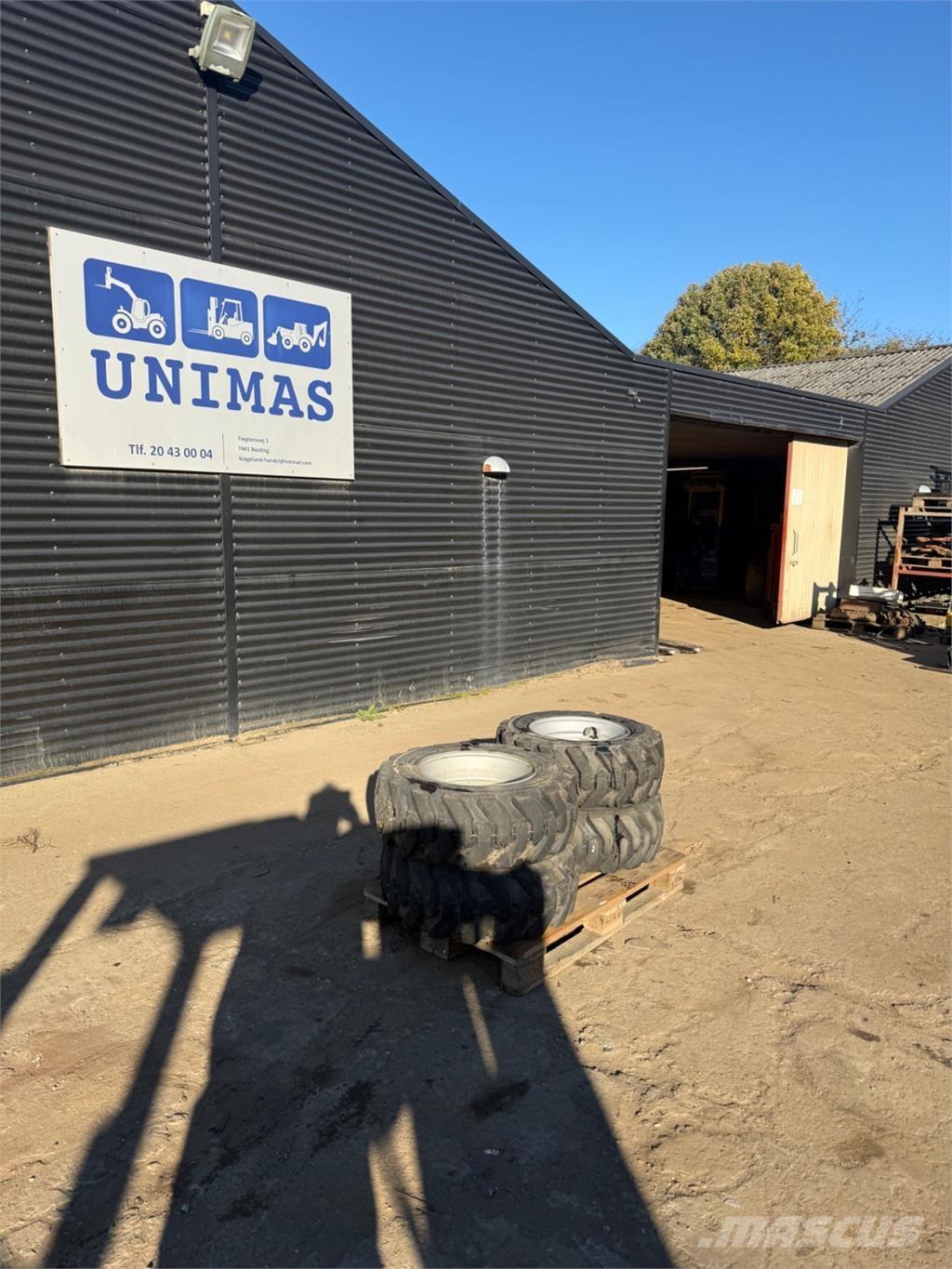  10-16.5 Pneumatici, ruote e cerchioni