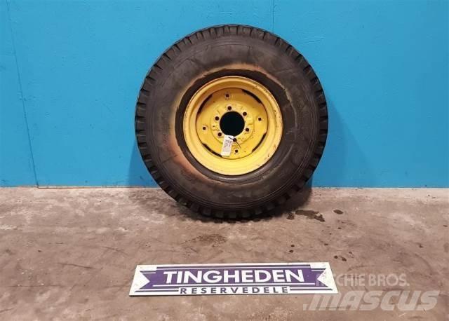  16 9.00R16 Pneumatici, ruote e cerchioni