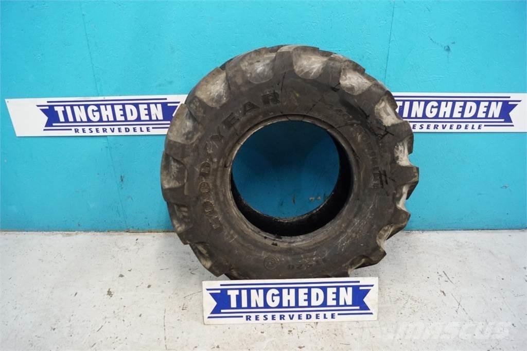  18 340/80R18 Pneumatici, ruote e cerchioni