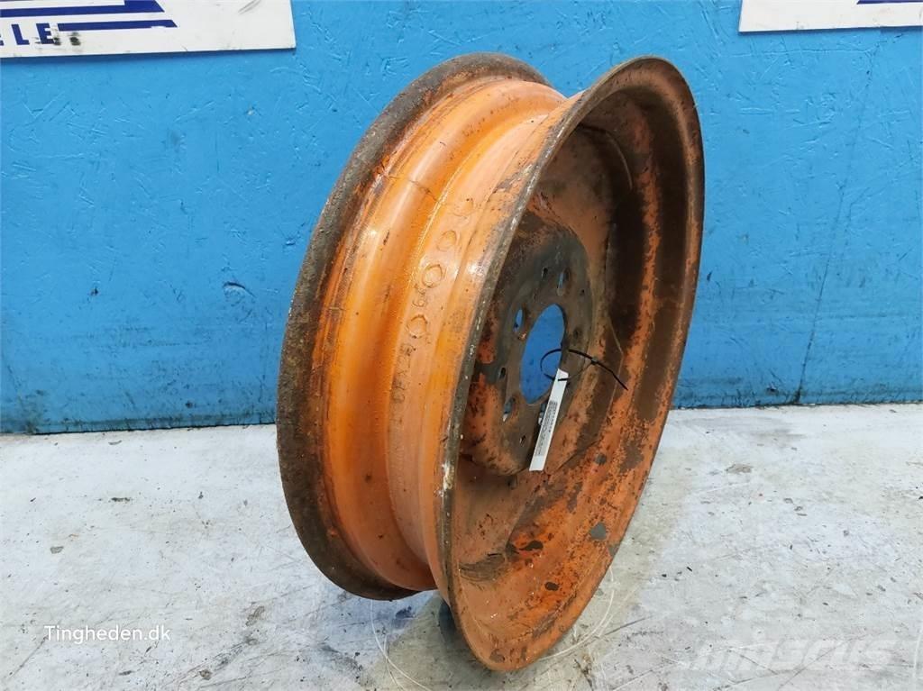  20 Pneumatici, ruote e cerchioni