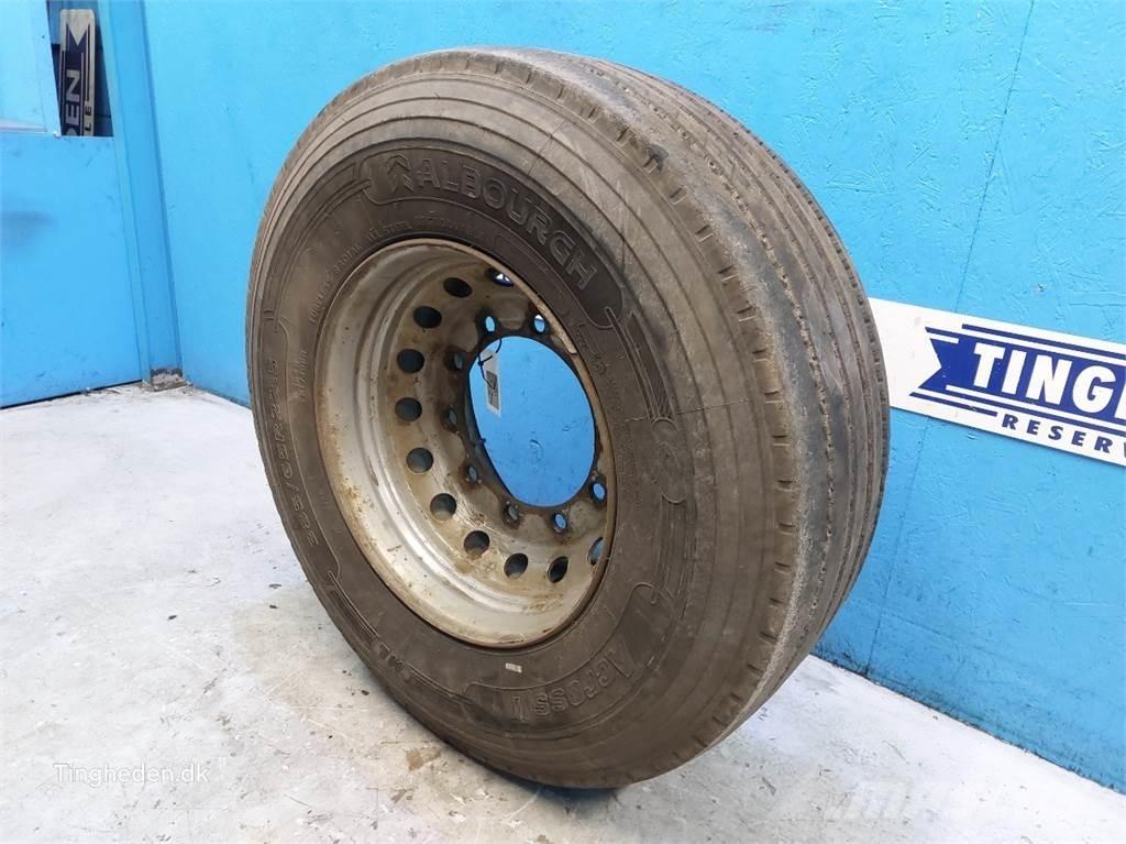  22.5 385/65-22.5 Pneumatici, ruote e cerchioni