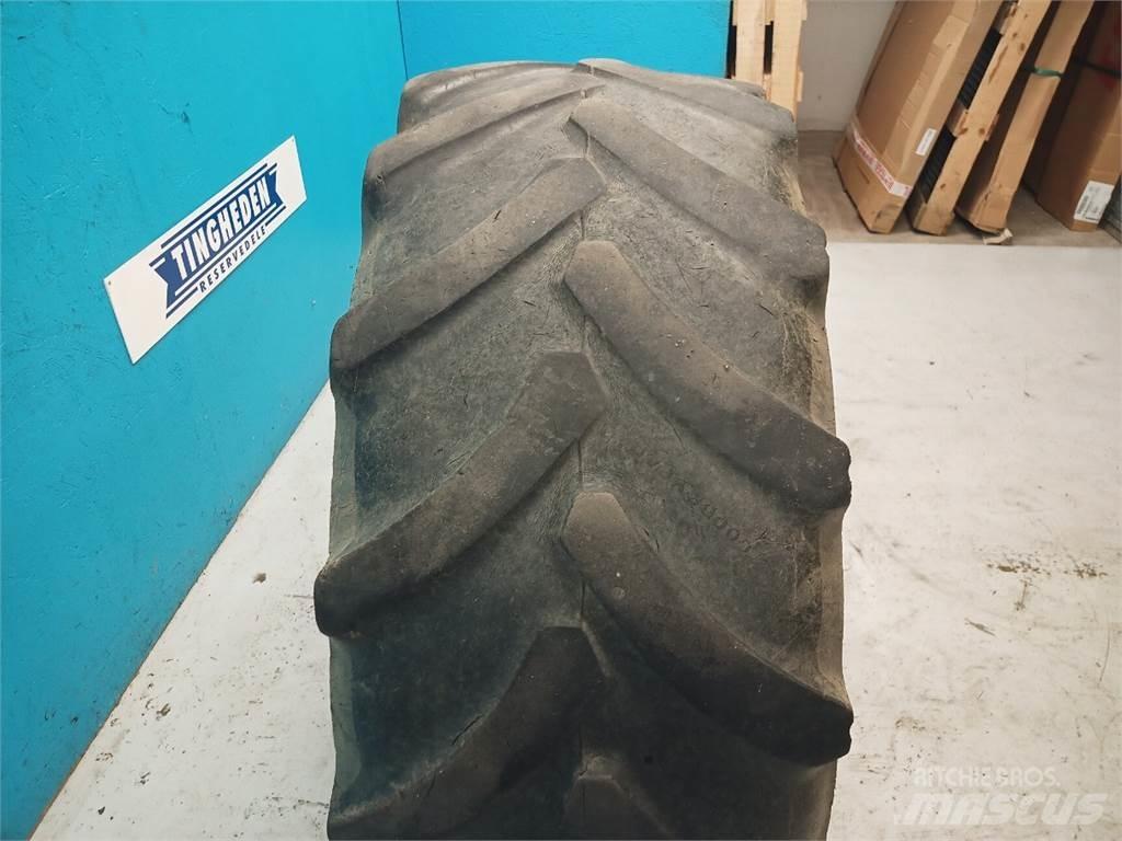  24 420/70R24 Pneumatici, ruote e cerchioni