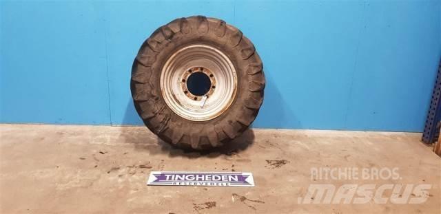  24 440/65R24 Pneumatici, ruote e cerchioni