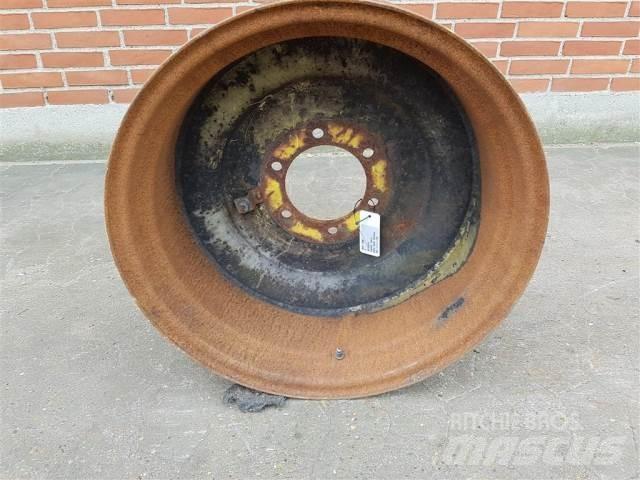  24 W15X24 Pneumatici, ruote e cerchioni