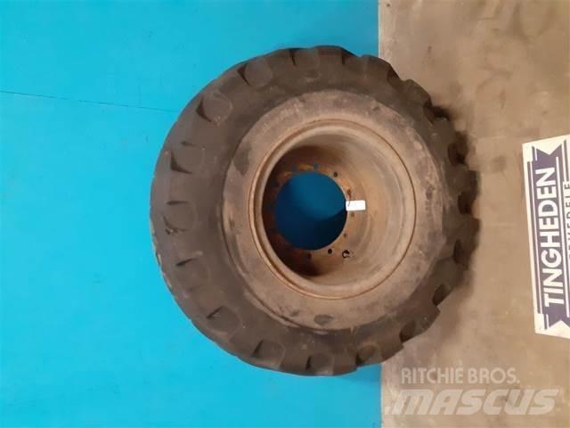  25 20.5-25 Pneumatici, ruote e cerchioni