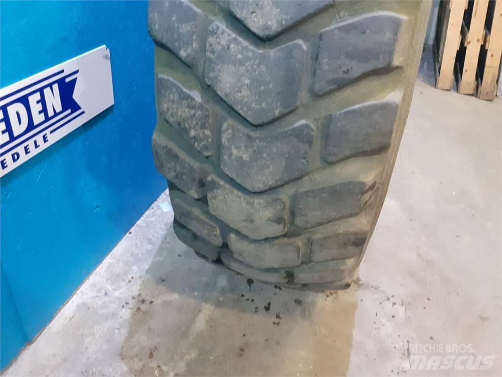  25 20.5R25 Pneumatici, ruote e cerchioni