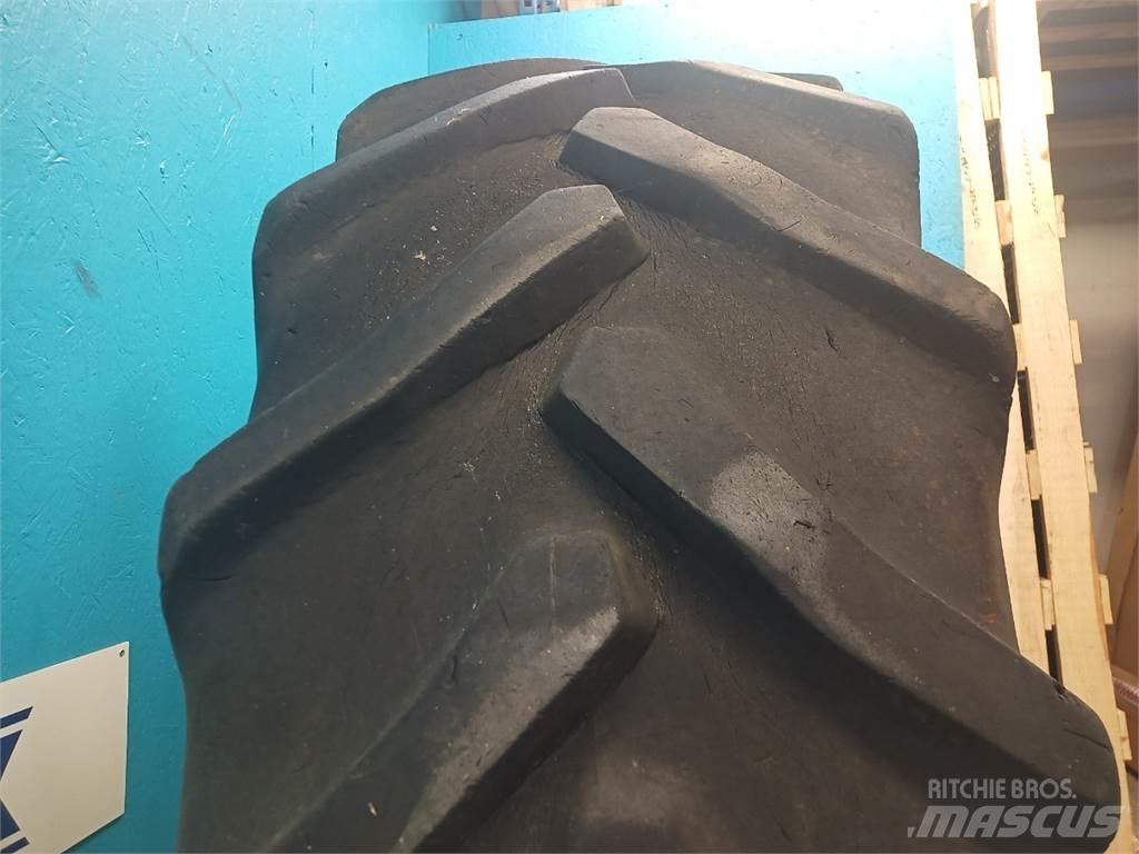  26 16.9R26 Pneumatici, ruote e cerchioni