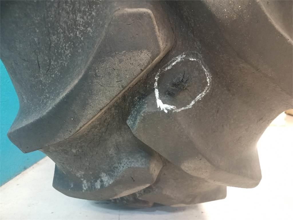  26 16.9R26 Pneumatici, ruote e cerchioni