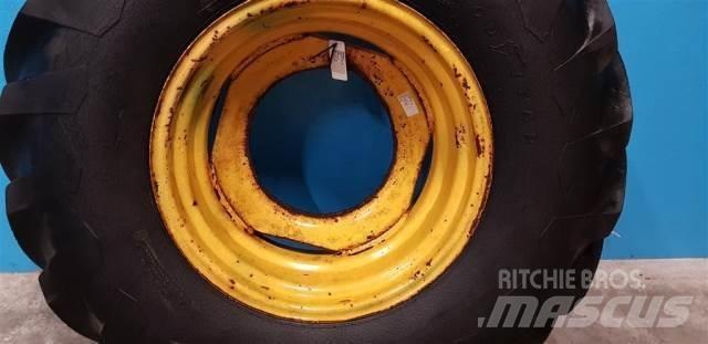  26 18.4-26 Pneumatici, ruote e cerchioni