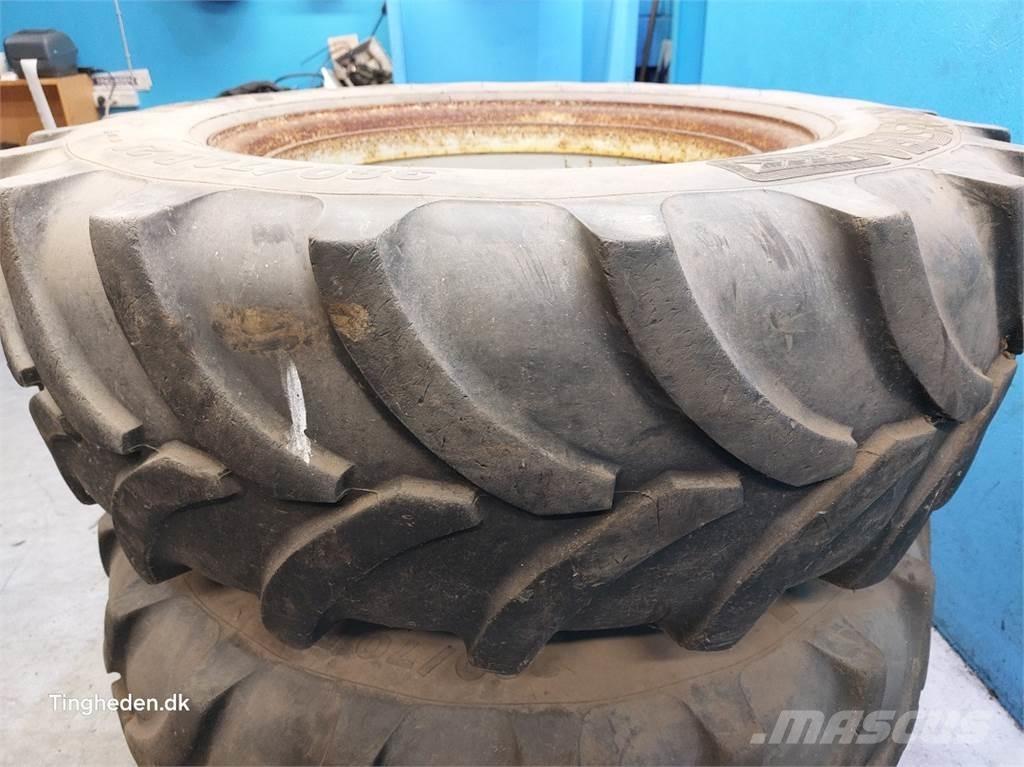  28 380/70R28 Pneumatici, ruote e cerchioni