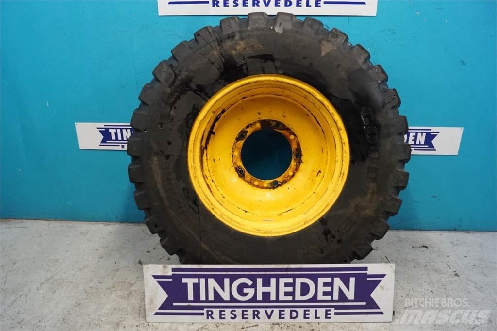  28 440/80R28 Pneumatici, ruote e cerchioni