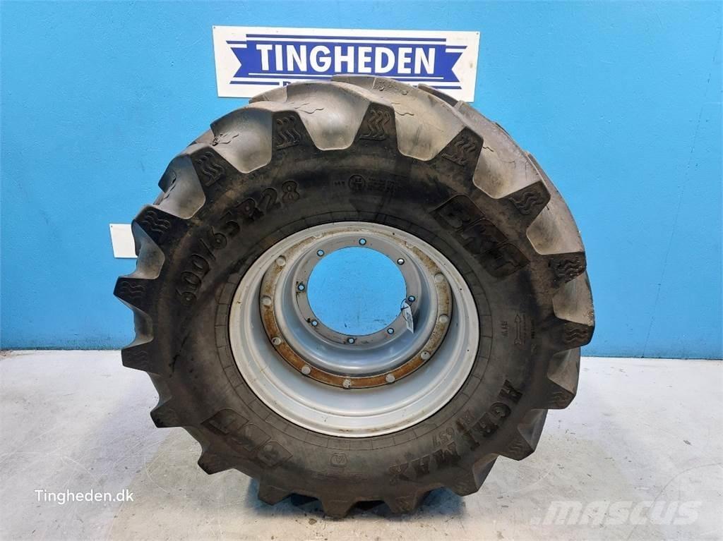  28 600/65R28 Pneumatici, ruote e cerchioni