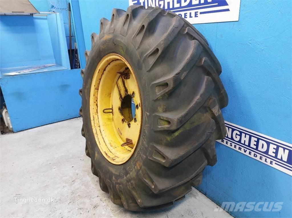  30 18.4-30 Pneumatici, ruote e cerchioni