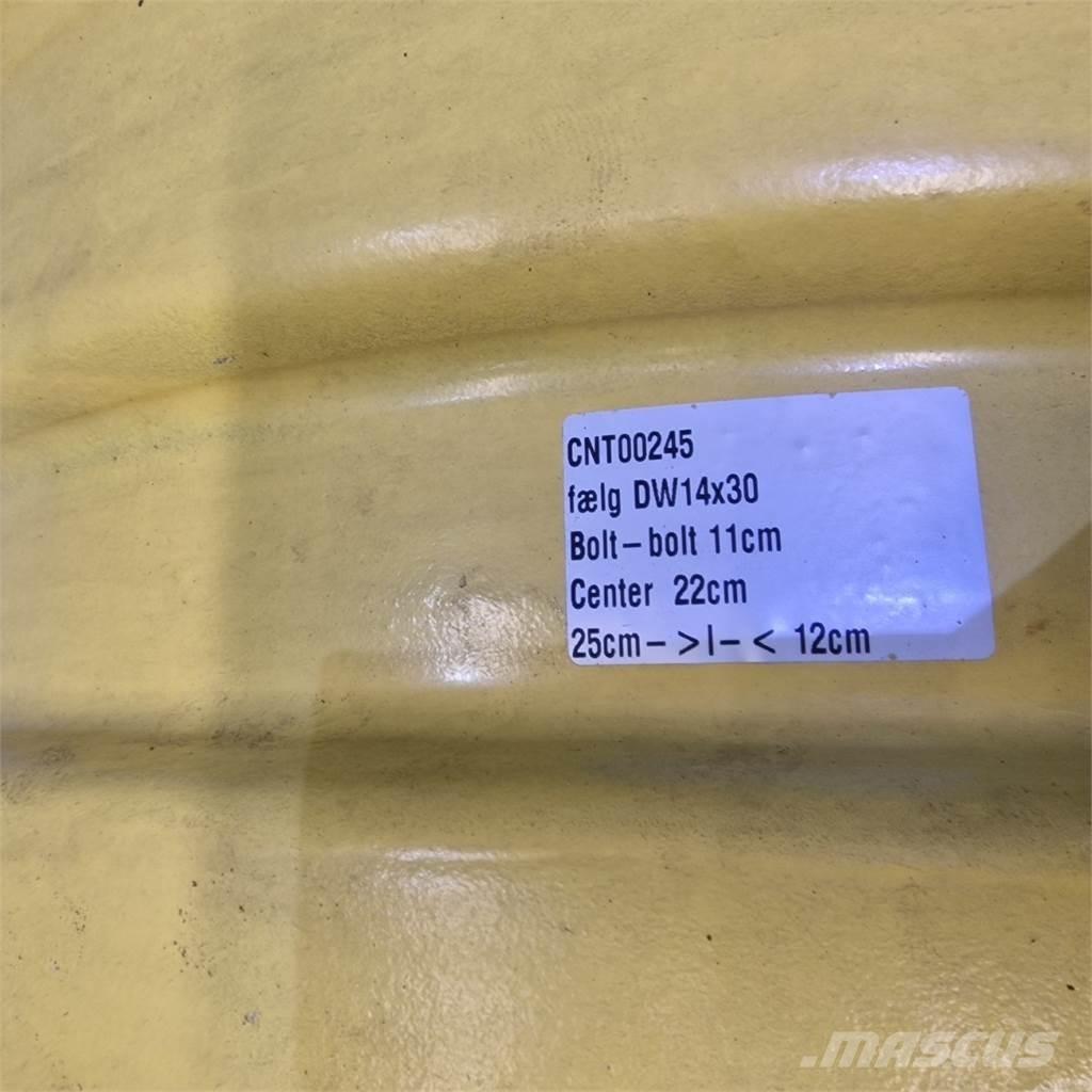  30 DW14x30 Pneumatici, ruote e cerchioni