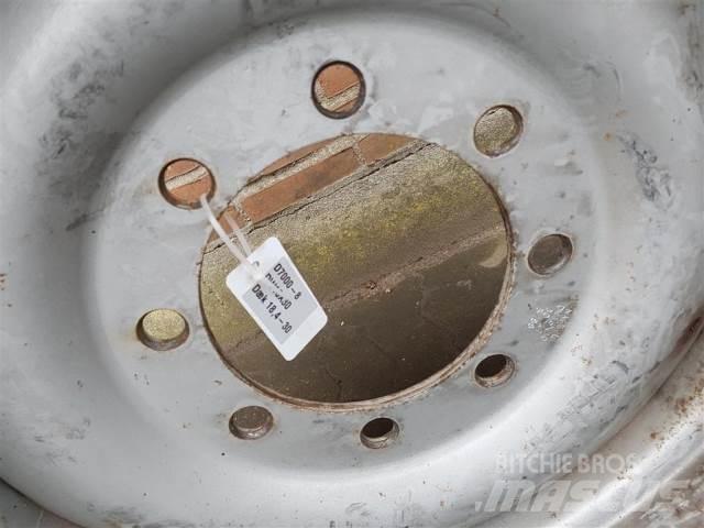  30 DW16X30 Pneumatici, ruote e cerchioni