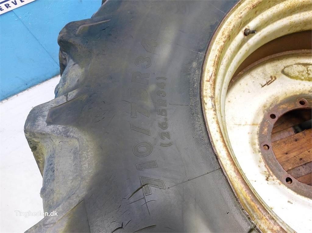  345 710/75 R34 Pneumatici, ruote e cerchioni