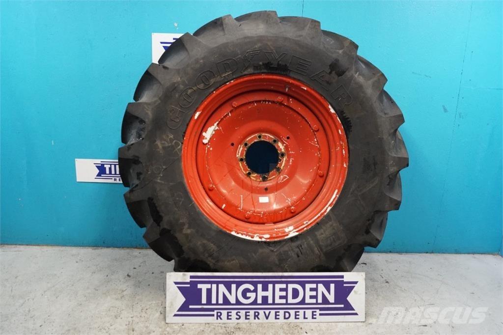  38 20.8R38 Pneumatici, ruote e cerchioni