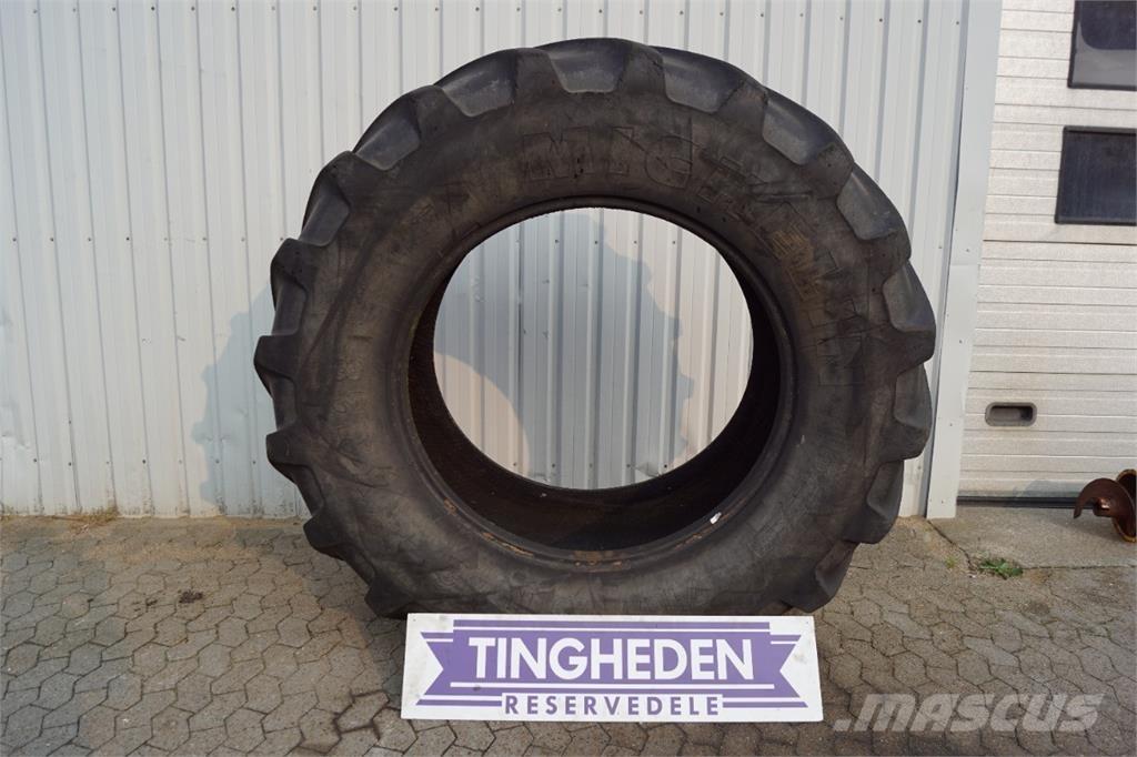  42 710/70R42 Pneumatici, ruote e cerchioni