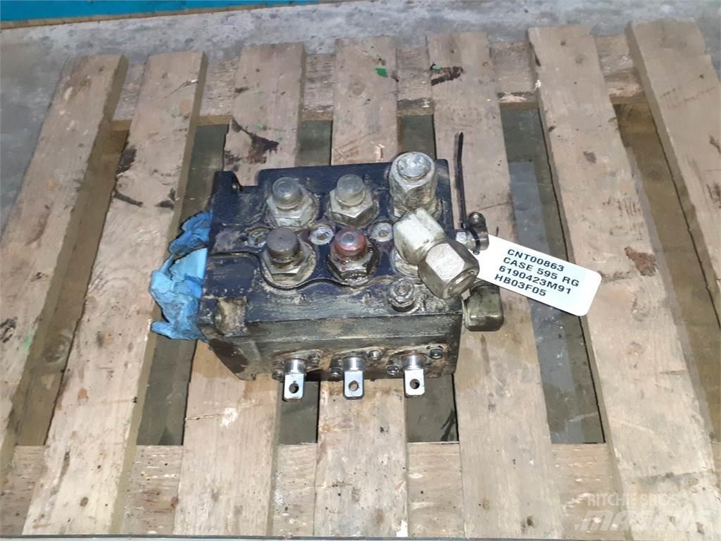 CASE 595 Componenti idrauliche