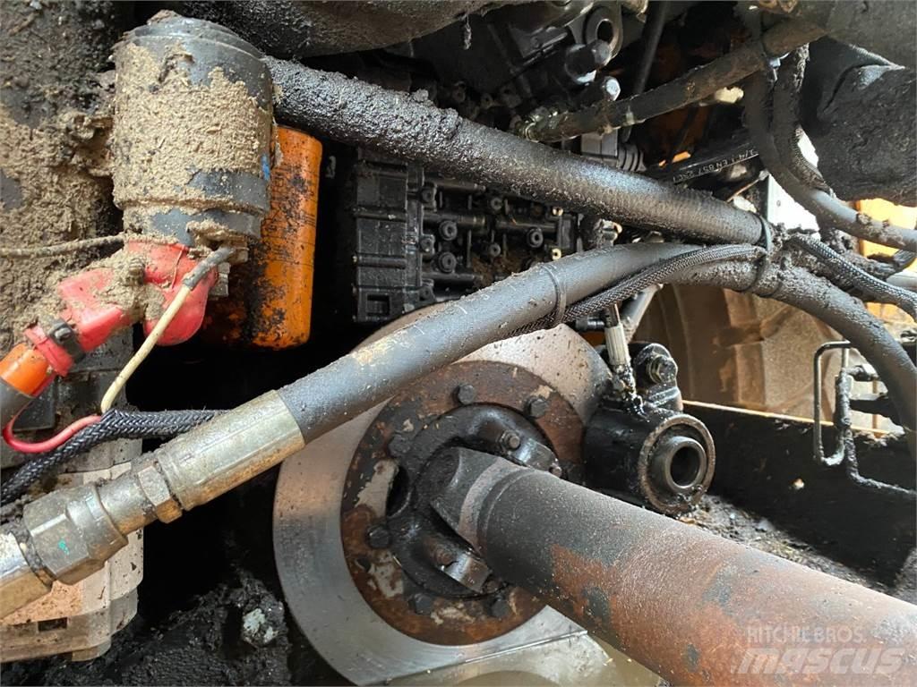 CASE 621D Pale gommate